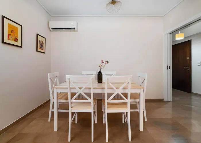 Spacious Nest 2Bd Apartment Next To Acropolis