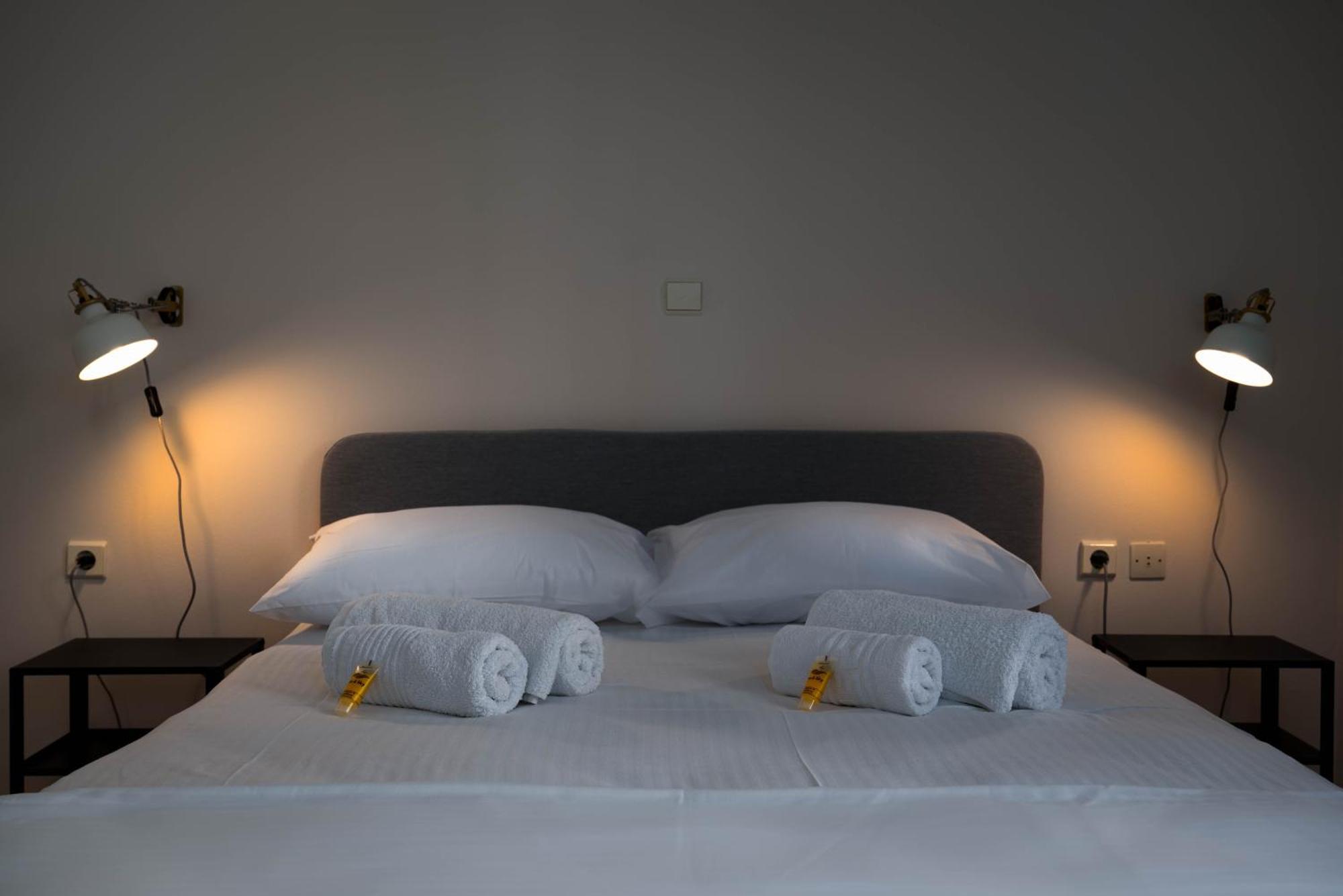 Spacious Nest 2bd Next To Acropolis *