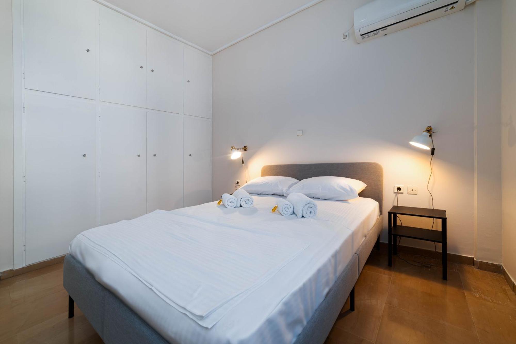 Spacious Nest 2bd Next To Acropolis Apartment Athens