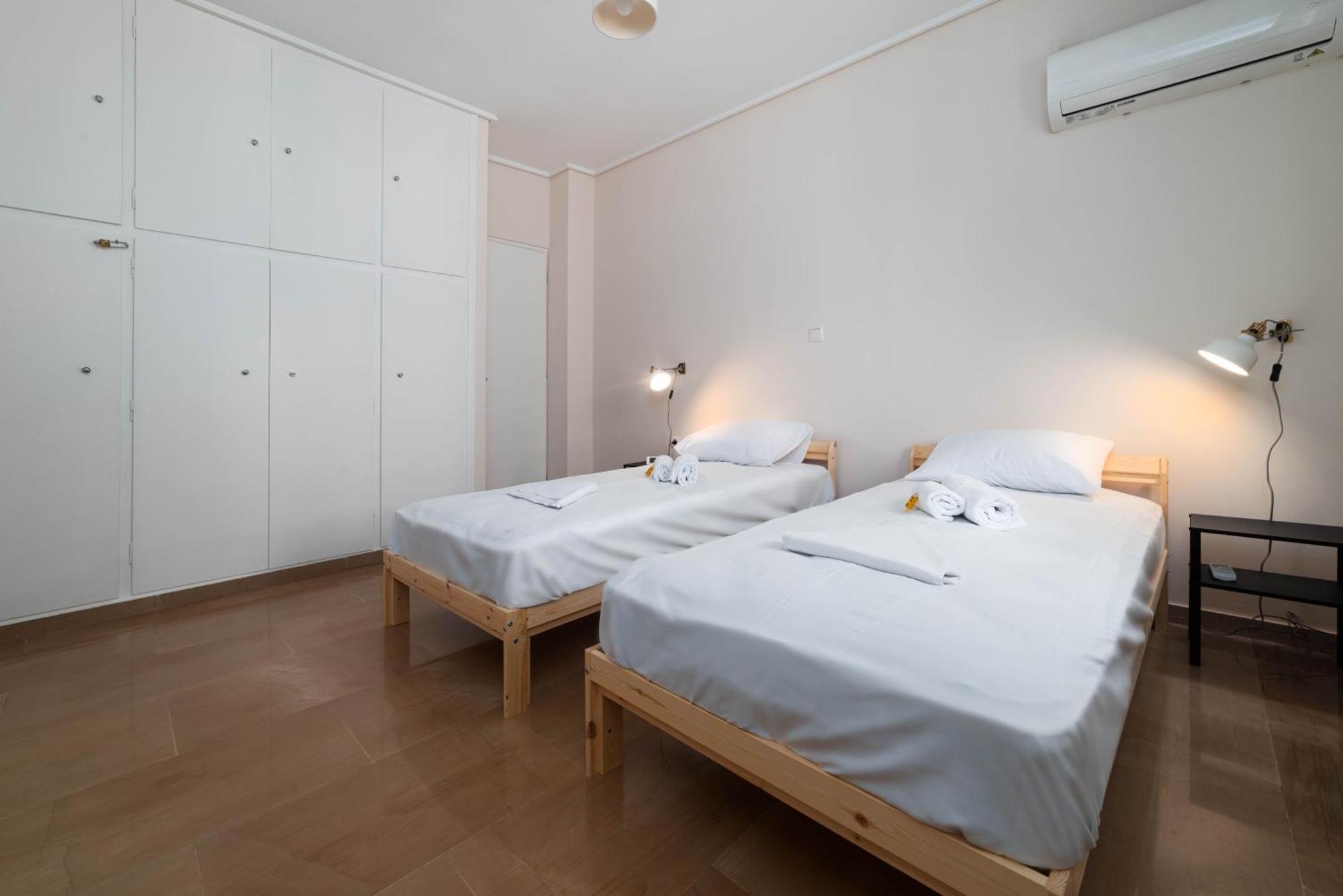Spacious Nest 2bd Next To Acropolis *